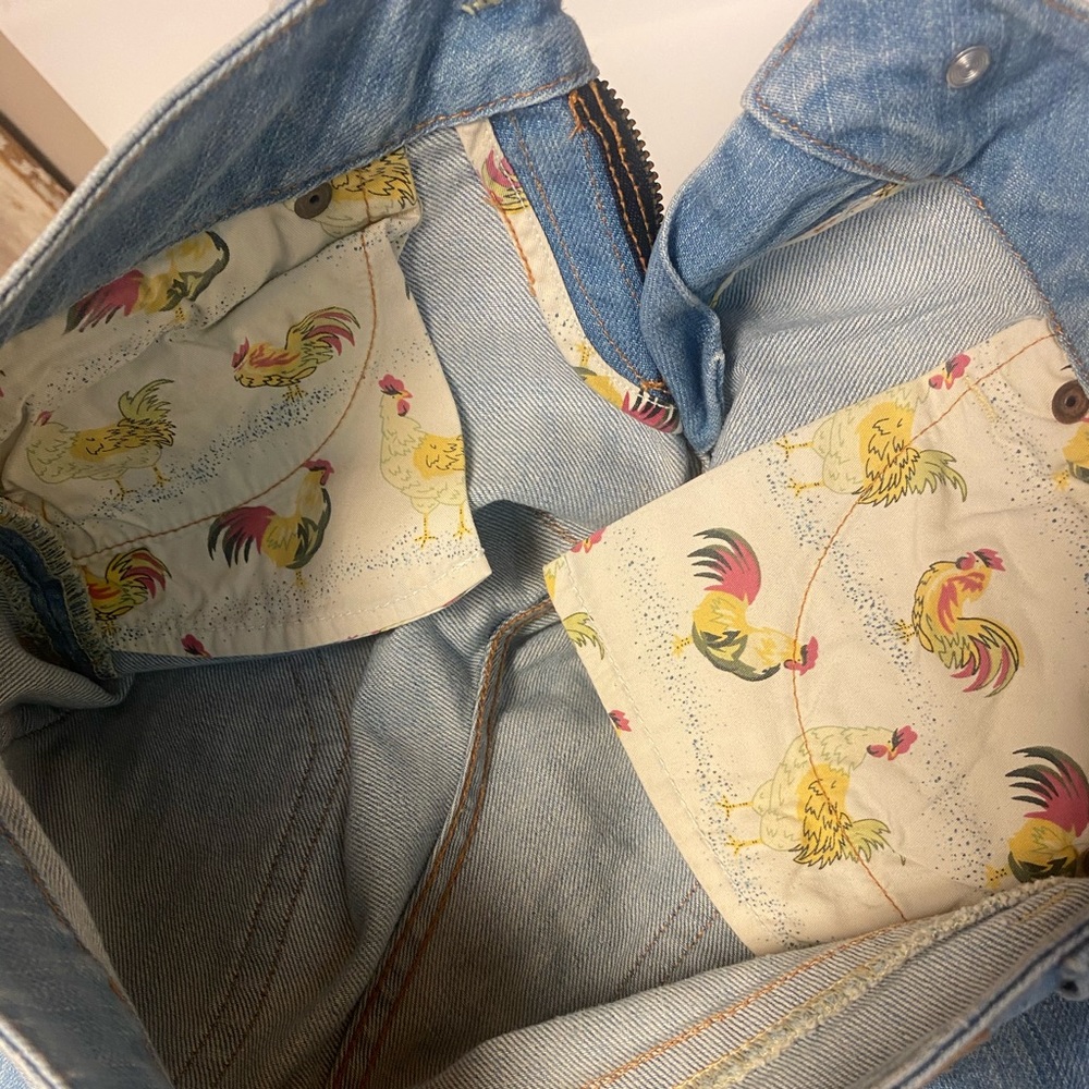 👖HOST PICK!!👖Flared Level 99 Jeans 26 x 32 - Picture 4 of 11
